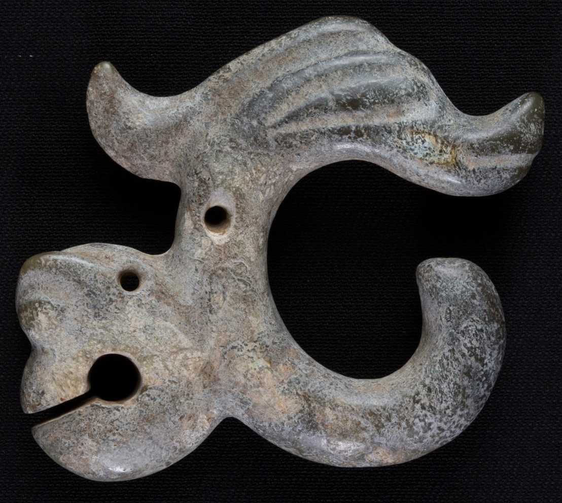 Figure 8a. C-dragon with ox nose holes, and pig dragon round holes with no ox nose.